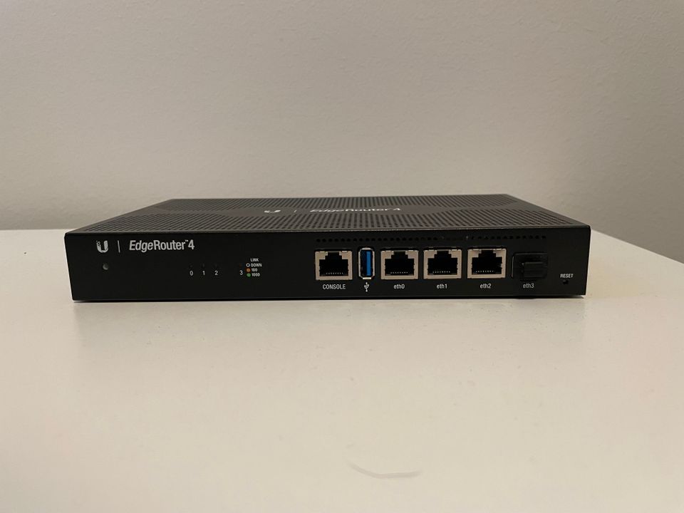 Ubiquiti Edgerouter 4 -reititin