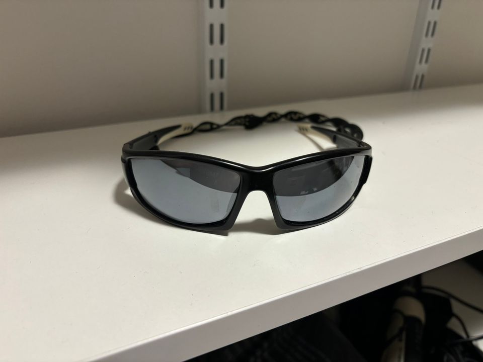 Aurinkolasit / sunglasses Uvex SGL 300