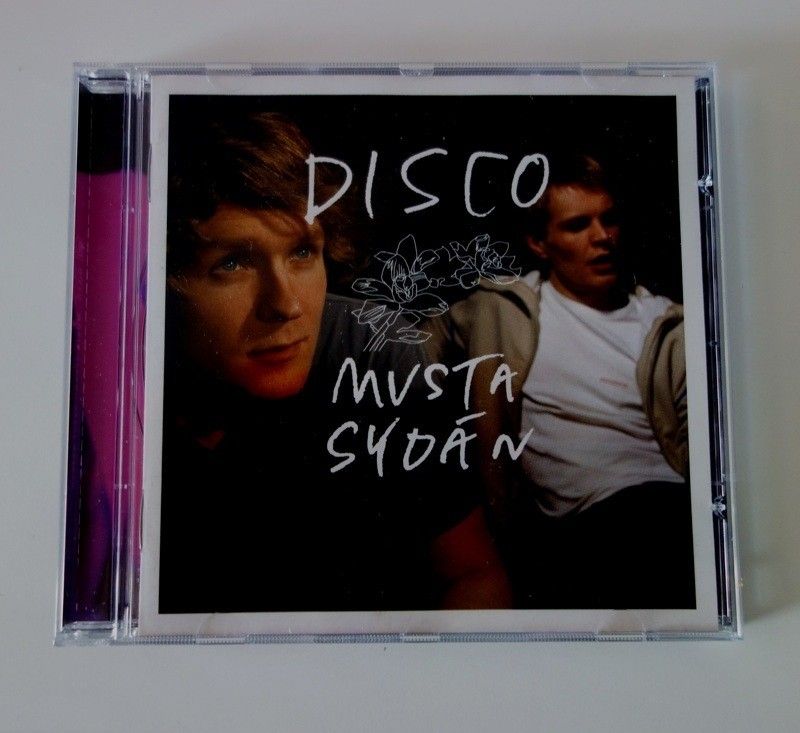 DISCO: MUSTA SYDÄN -CD (10 kappaletta + Bonus Track)