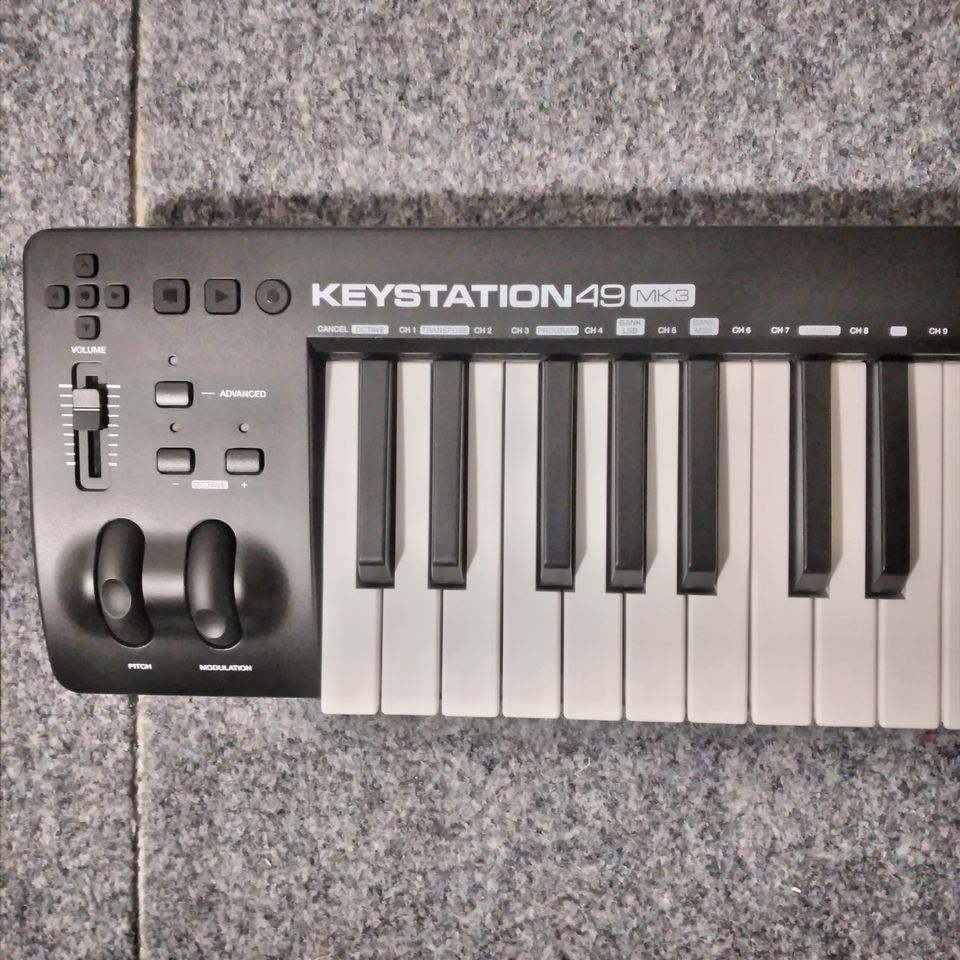 M-Audio Keystation 49 MK3 Midi Controller