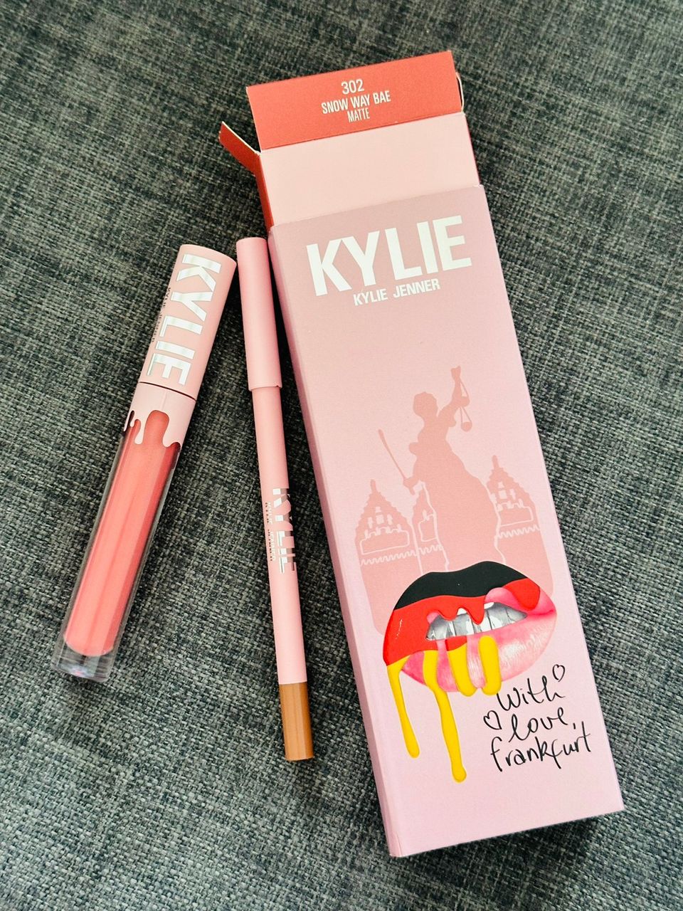 Uusi Kylie Jenner Lipstick Kit