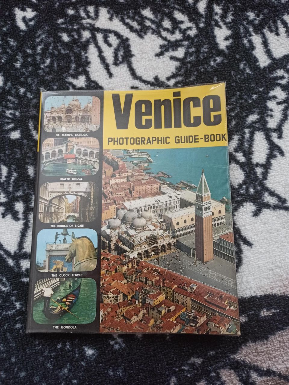 Vanha Venetsian matkaopas, vuodelta 1978