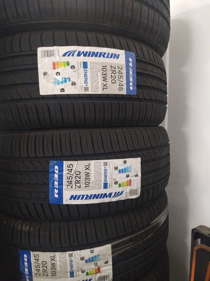 Uudet 245/45r20" kesärenkaat