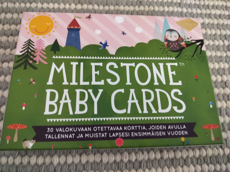 Milestone vauvavuoden kortit