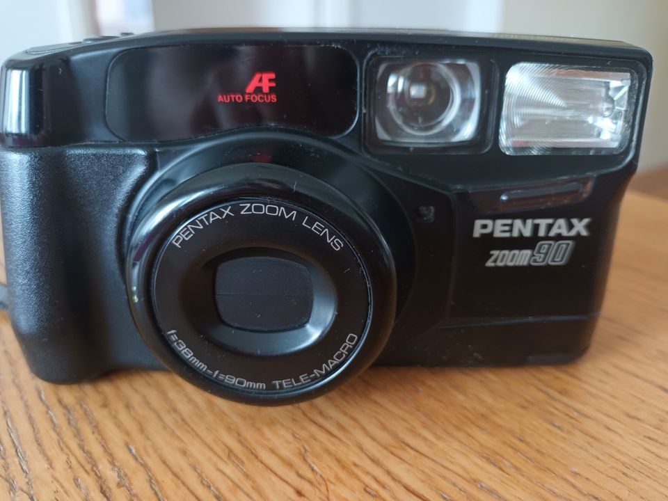 Pentax zoom 90