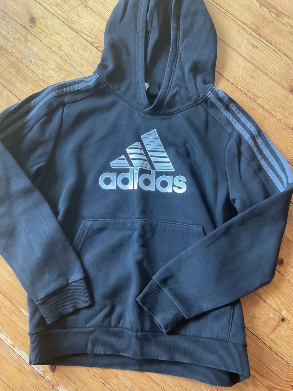 Adidas huppari, 164