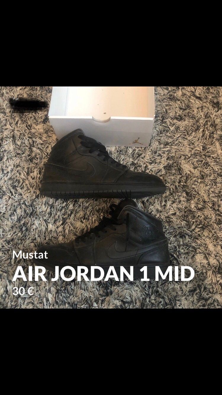 Air jordan 1 mid black retro (2016) ovh. 235€ hyvässä kunnossa olevat kengät
