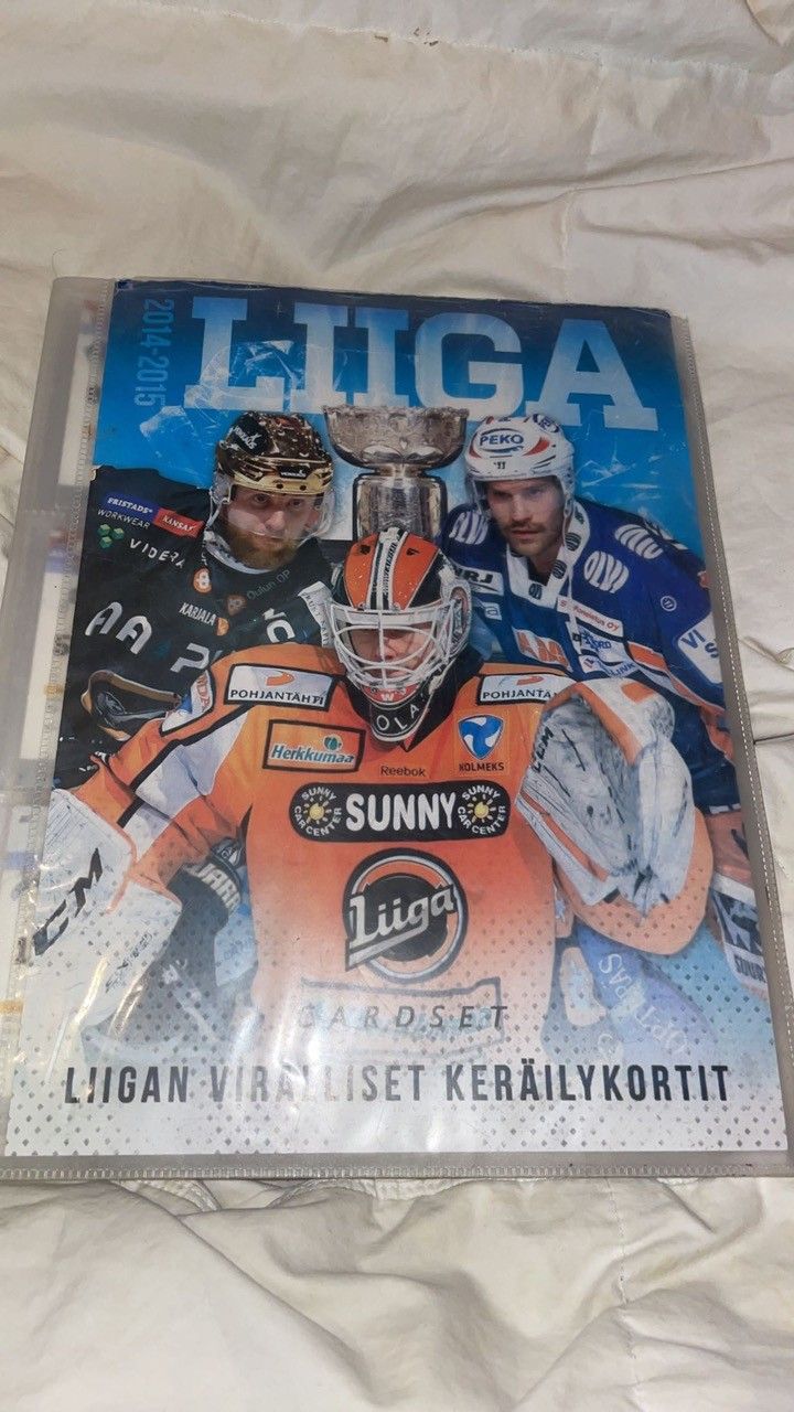Liiga Cardset 2014-2015 Serie 1 kansio