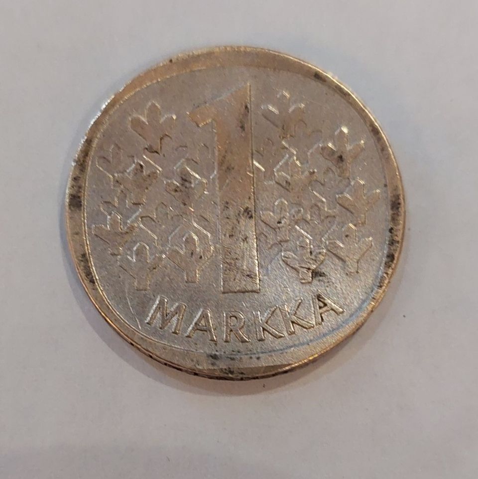 Suomi 1 markka 1966 kolikko hopeaa