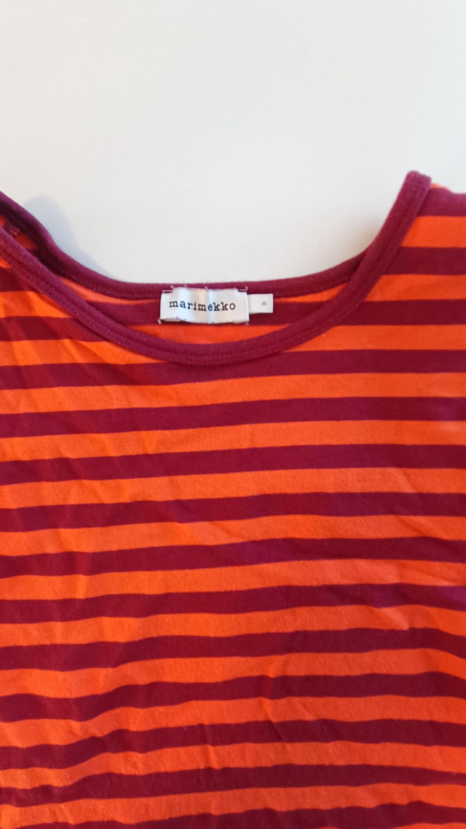 Marimekon paita (puna/oranssi)