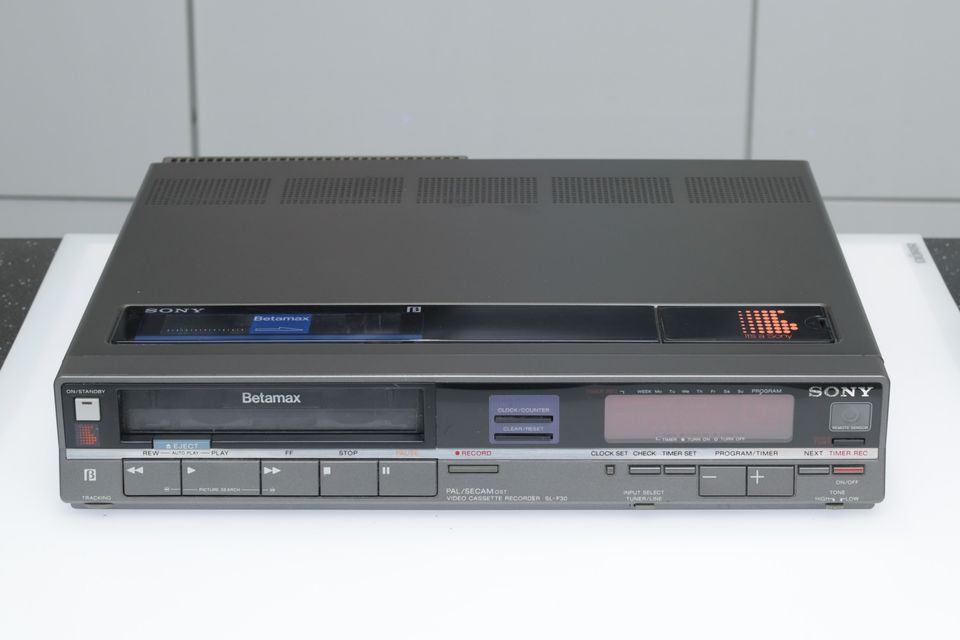 Sony SL-F30, Betamax