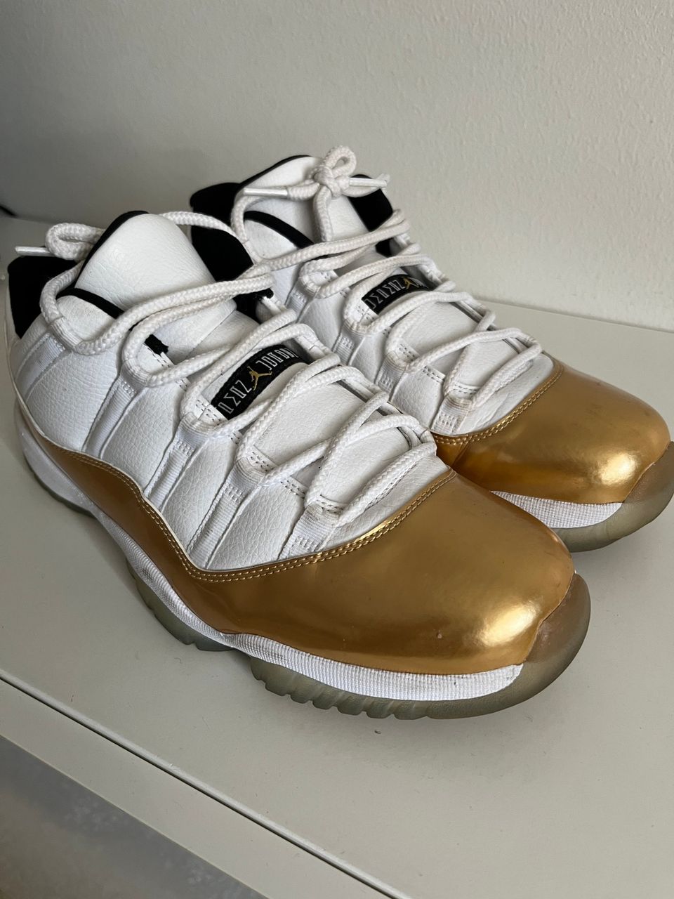 Jordan 11 retro low closing ceremony