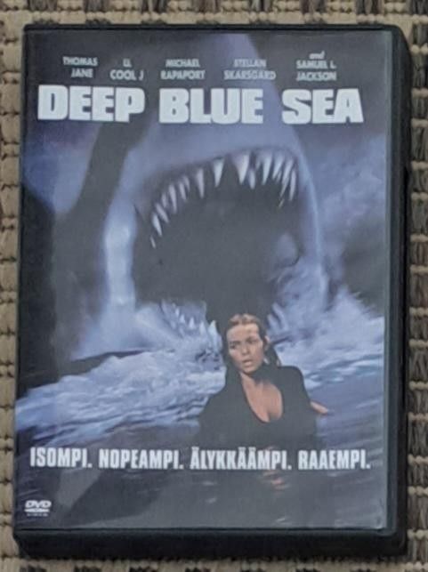 Deep blue sea dvd