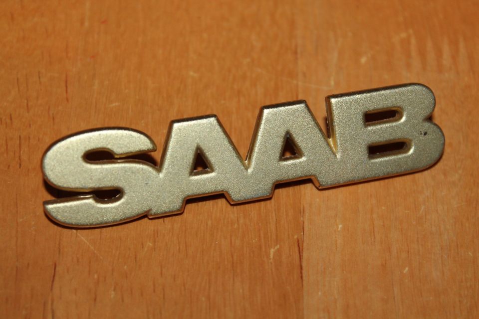 Saab auto merkki 8cm merkki 96 99 900 yms logo teksti varaosa alumiini