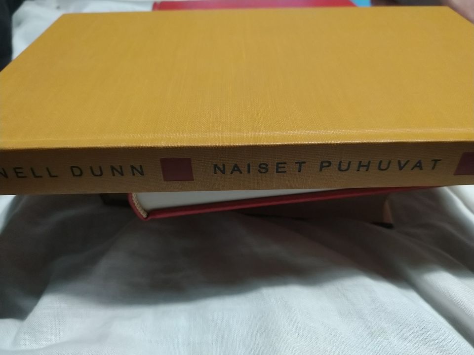 Naiset puhuvat - Nell Dunn