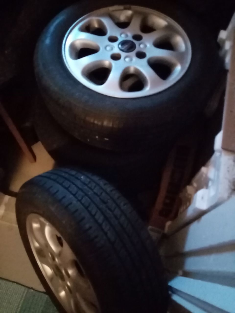 Kesärenkaat 185/65R15