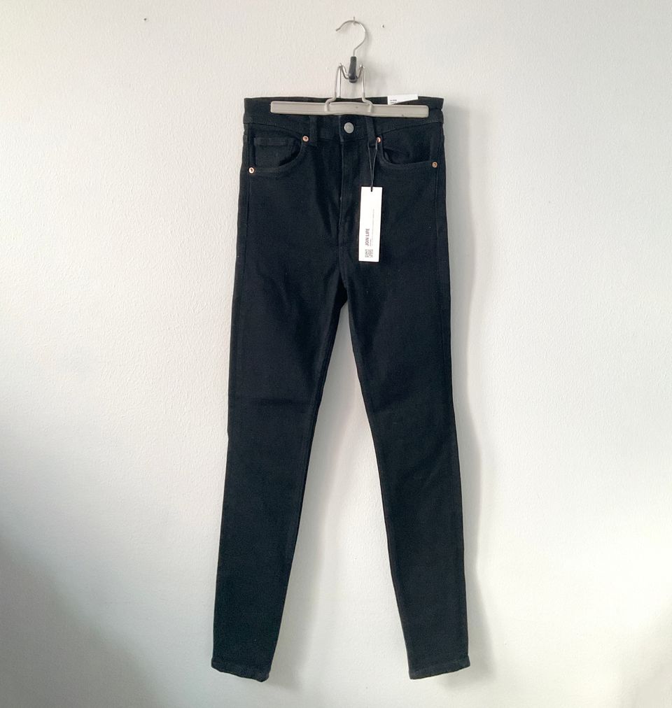 Zara Vintage Skinny farkut jeans S 36 musta uusi