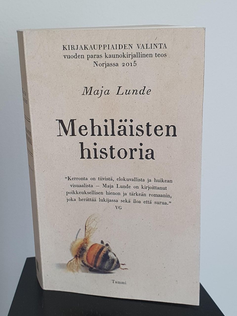 Maja Lunde: Mehiläisten historia (pokkari)