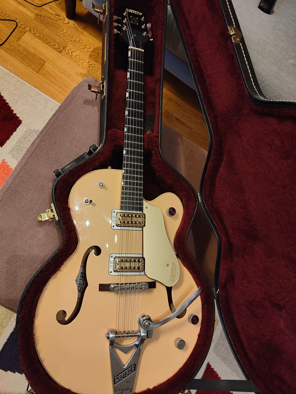 Gretsch G6118T-LTV 125th