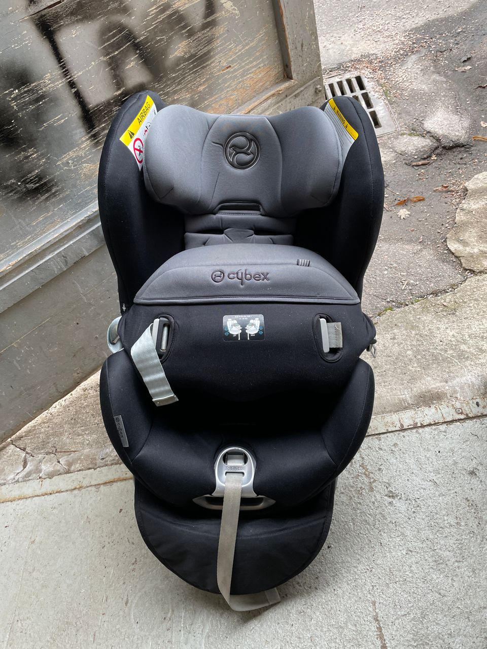 Cybex platinum sirona turvaistuin telakalla