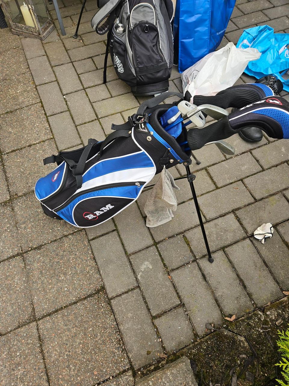 Juniori golfsetti ja bägi