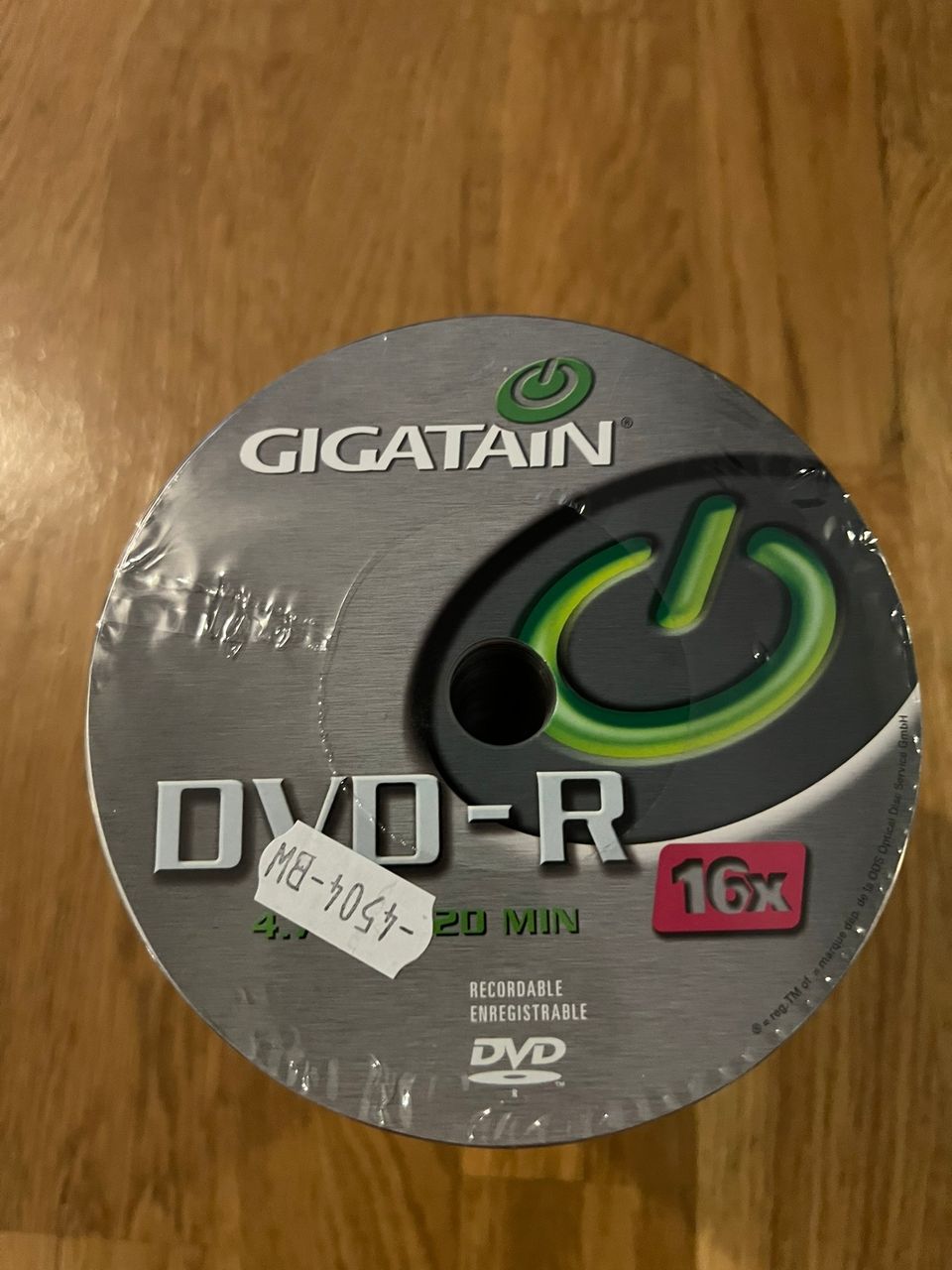 Gigatain 16x 4,7GB DVD-R levyjä iso pino
