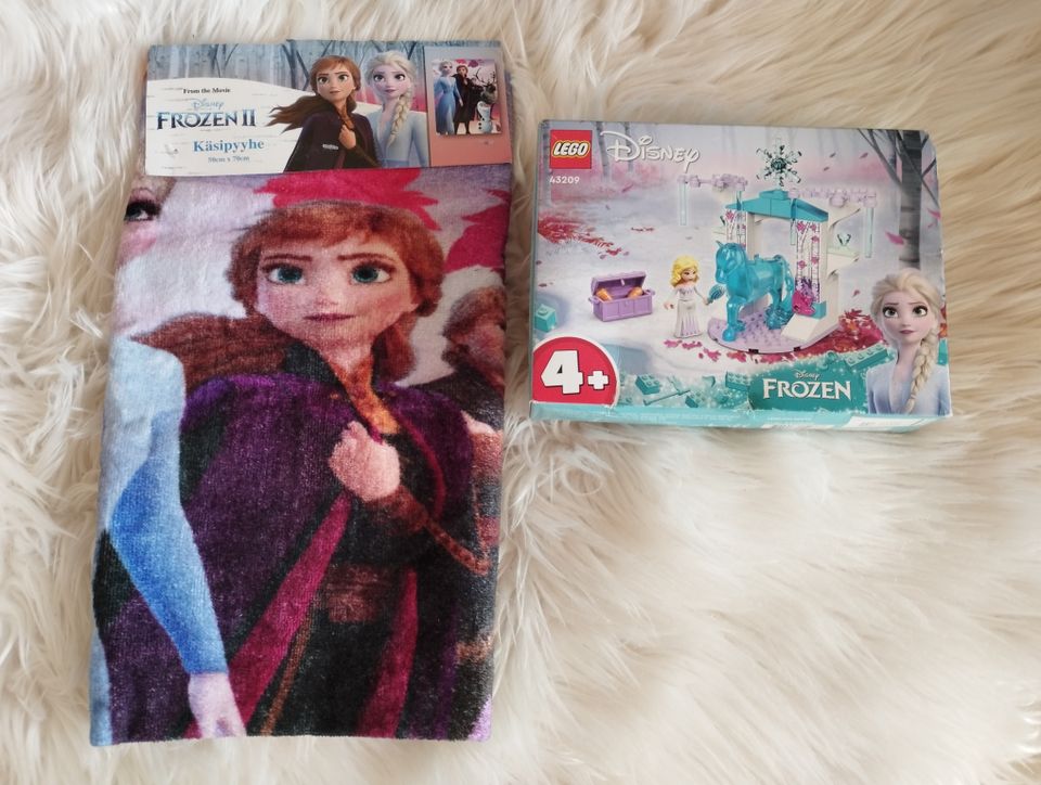 Frozen käsipyyhe ja legopaketti, uudet