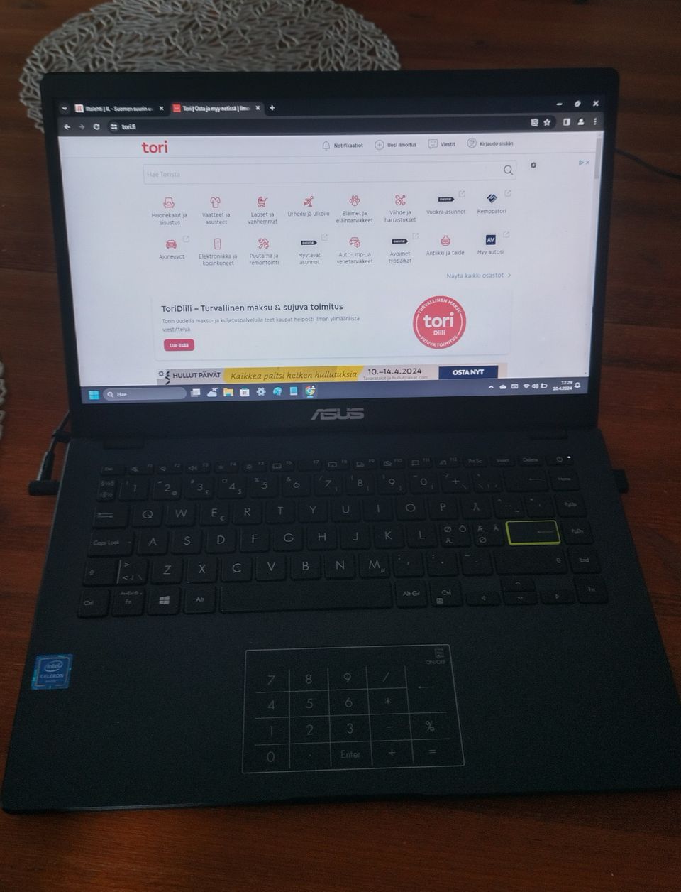Asus Laptop 14 E410 Cel/4/64 14" kannettava