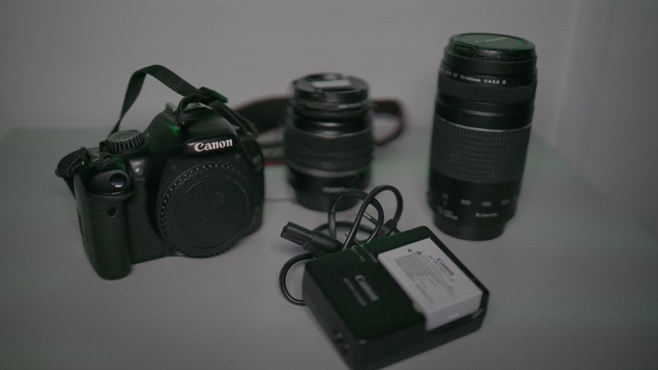 Canon EOS 550d järjestelmäkamerasetti