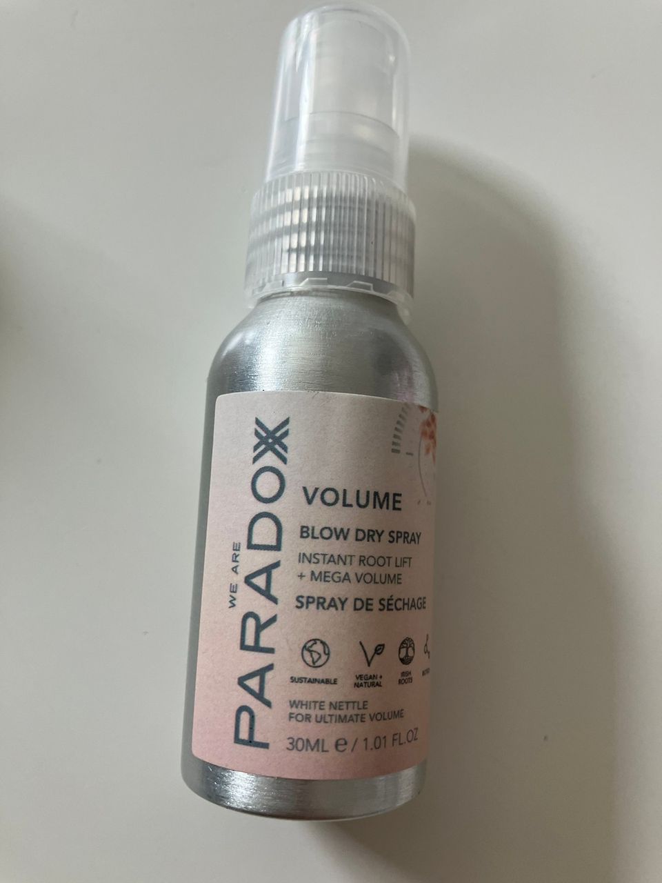 We are paradoxx Volume blow dry spray