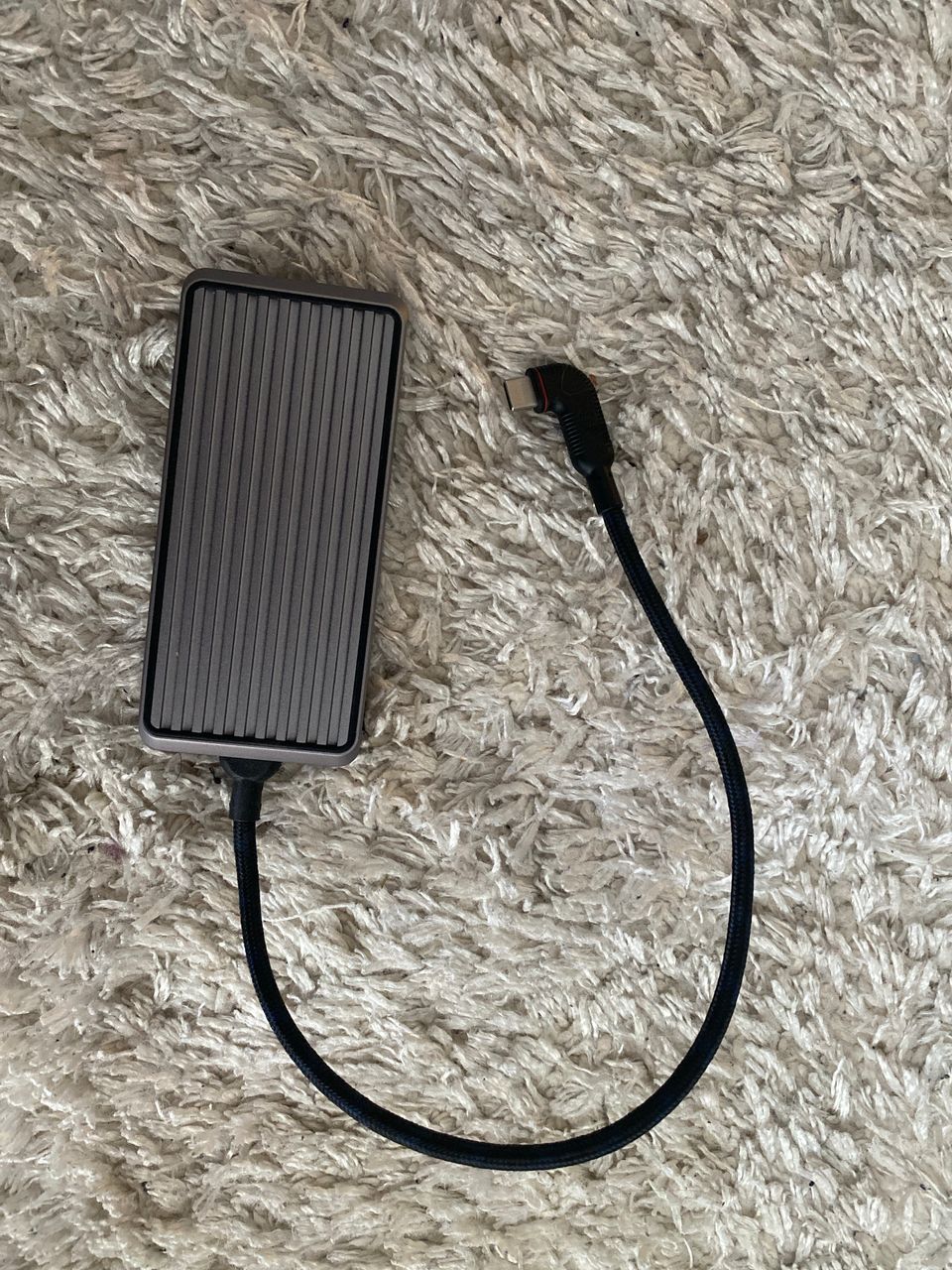 Unisynk 8-Port USB-C hubi harmaa/hopeinen