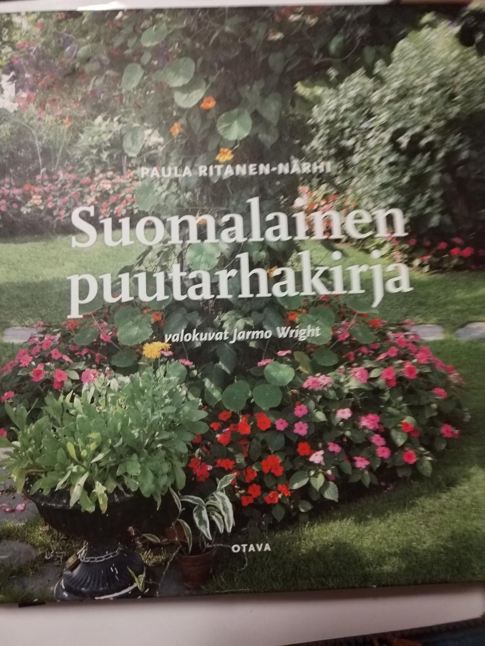 Puutarhakirja