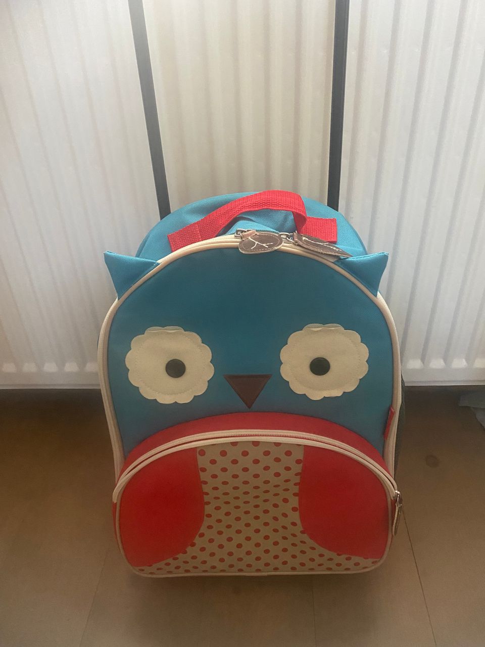 Lasten matkalaukku / vetolaukku