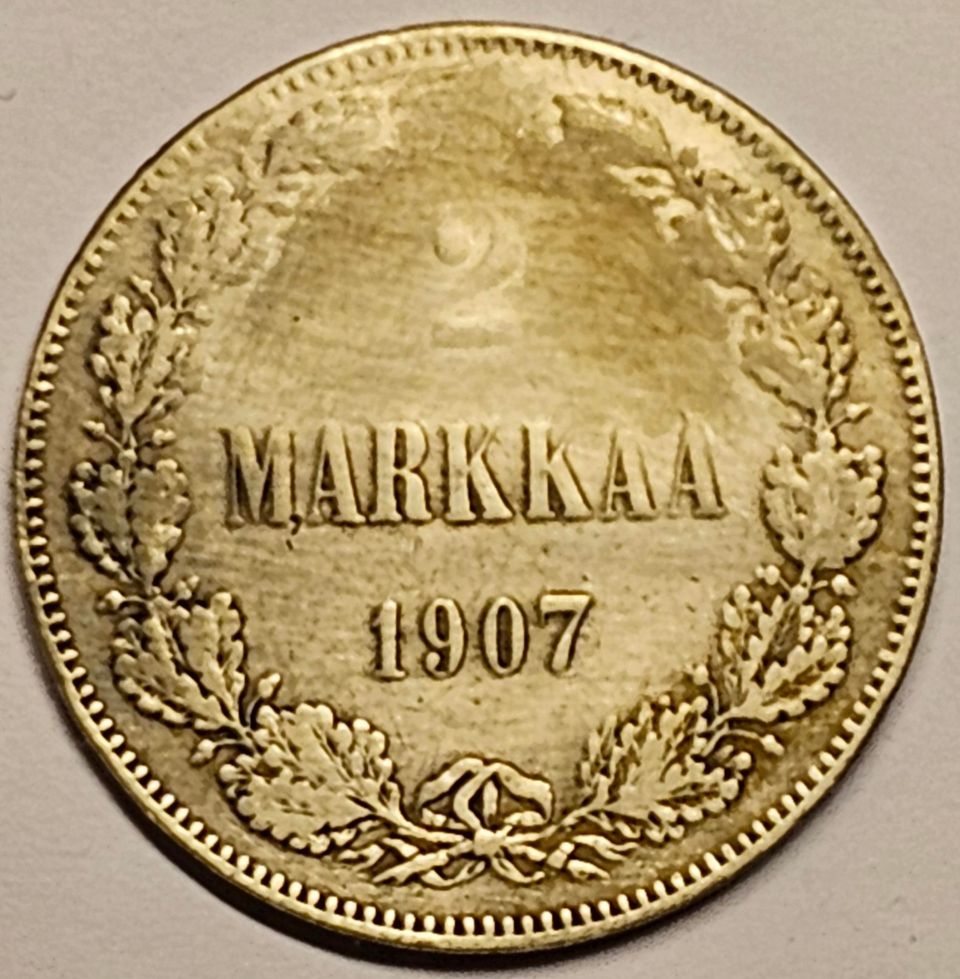 2 markan kolikko vuodelta 1907