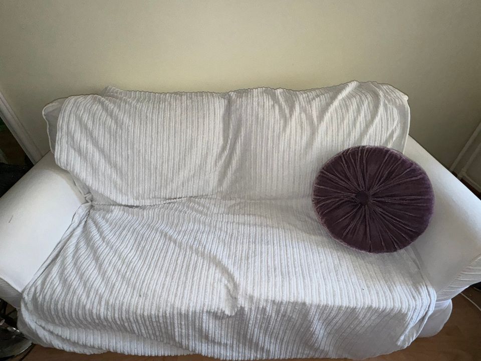 Sohva, valkoinen