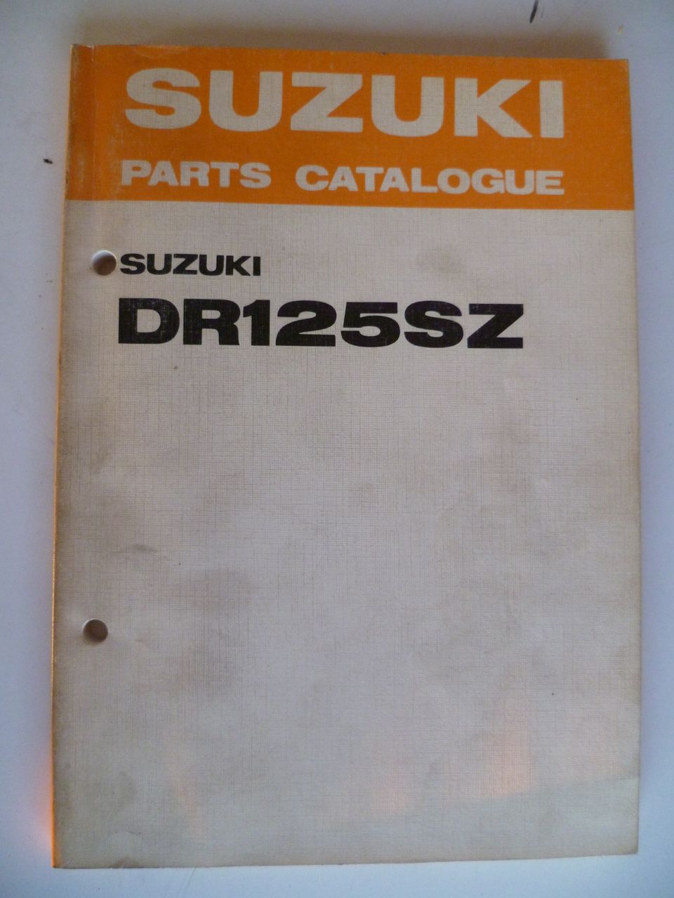 Varaosakirja Suzuki DR125 SZ 1982