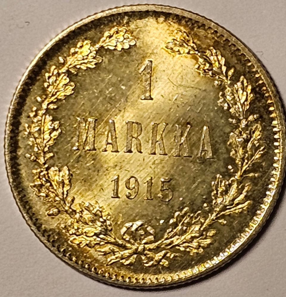 1 markan kolikko vuodelta 1915