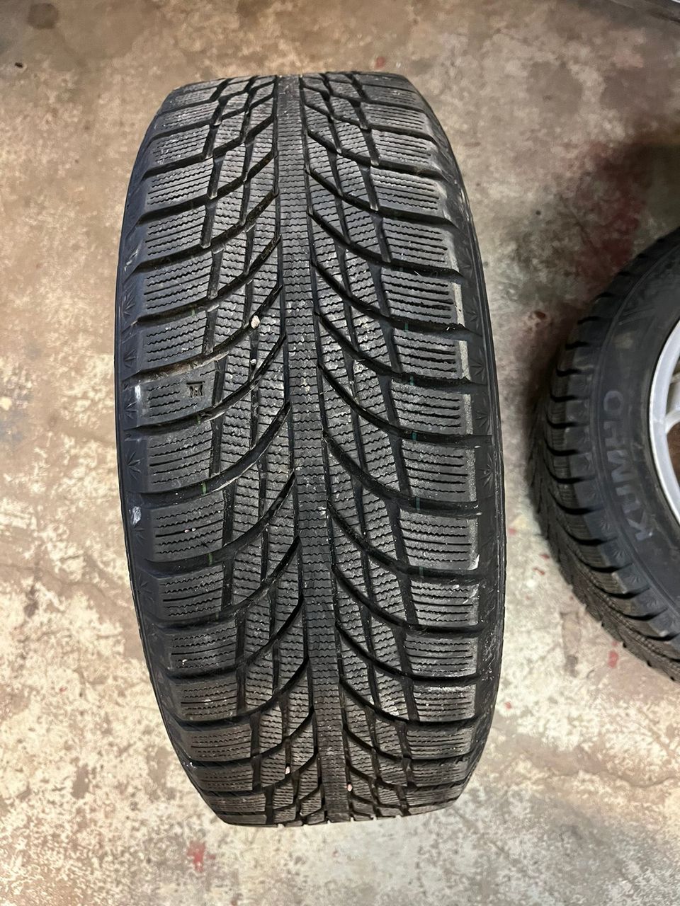 195/55 r16 Kumho 2kpl