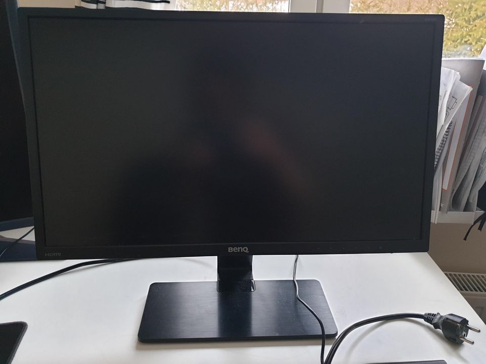 Tietokone näyttö, monitori