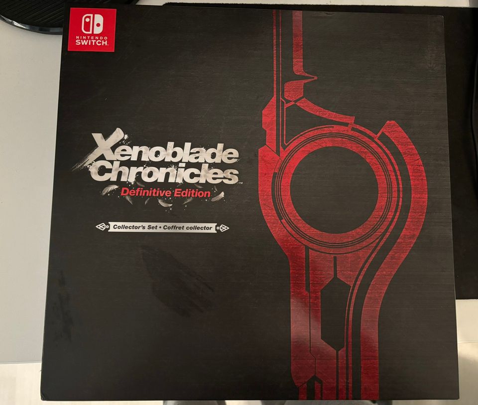 Xenonblade Chronicles Definitive Edition Collector’s Set
