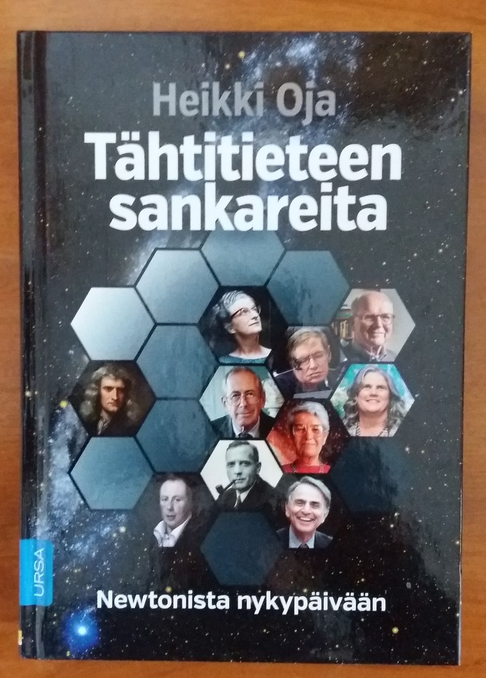 Heikki Oja TÄHTITIETEEN SANKAREITA – Newtonista nykypäivään Ursa 2023