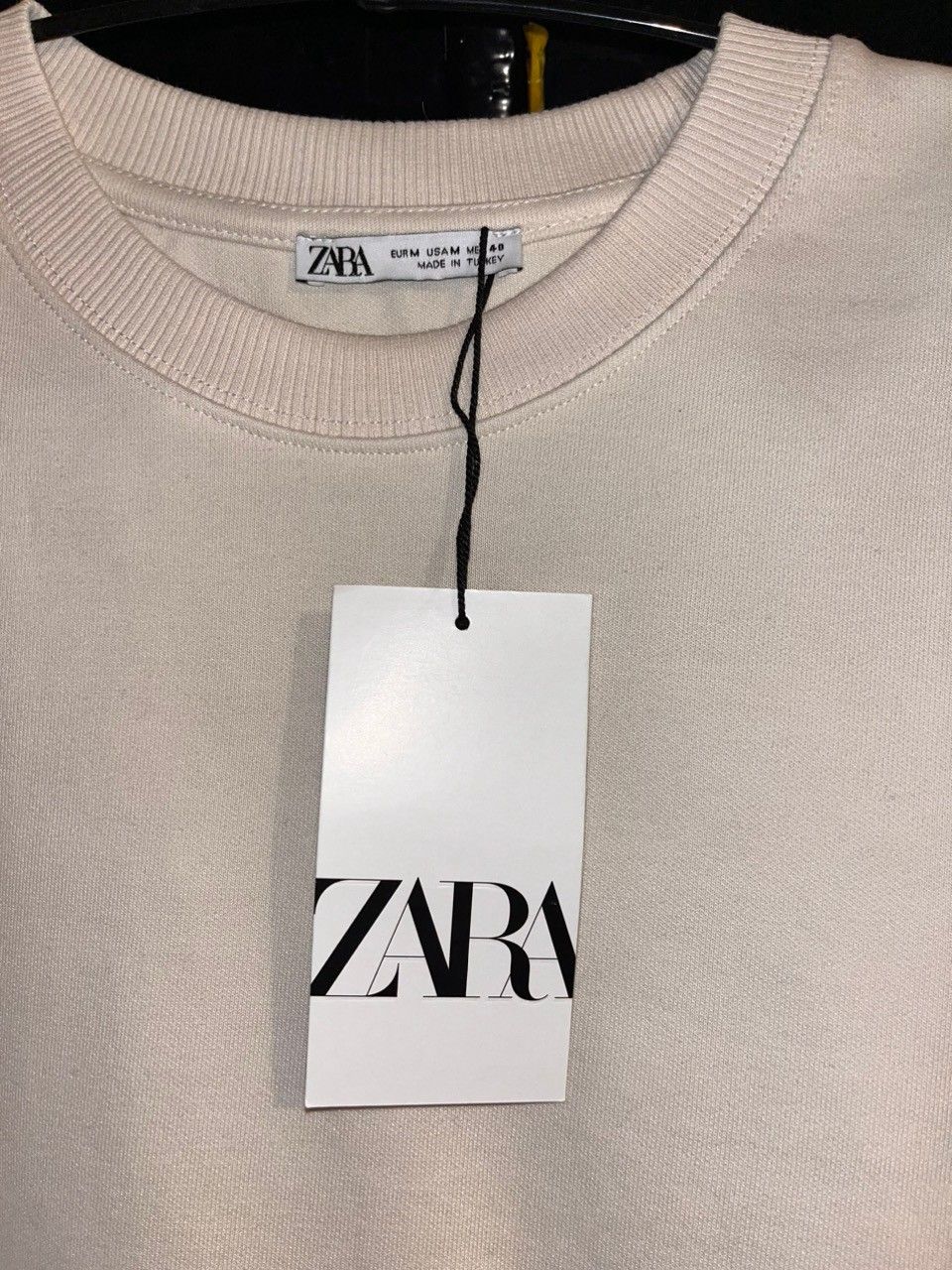 Zara t-paita