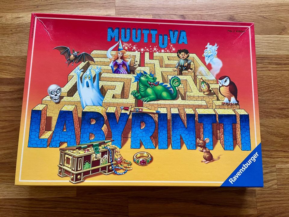 Ravensburger Muuttuva labyrintti -peli