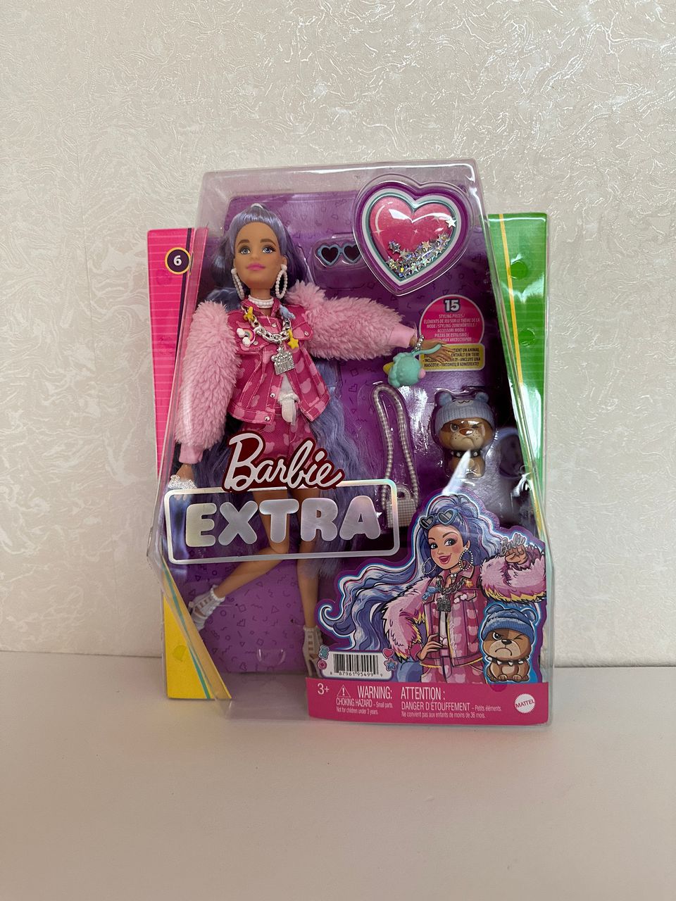 Barbie Extra muotinukke
