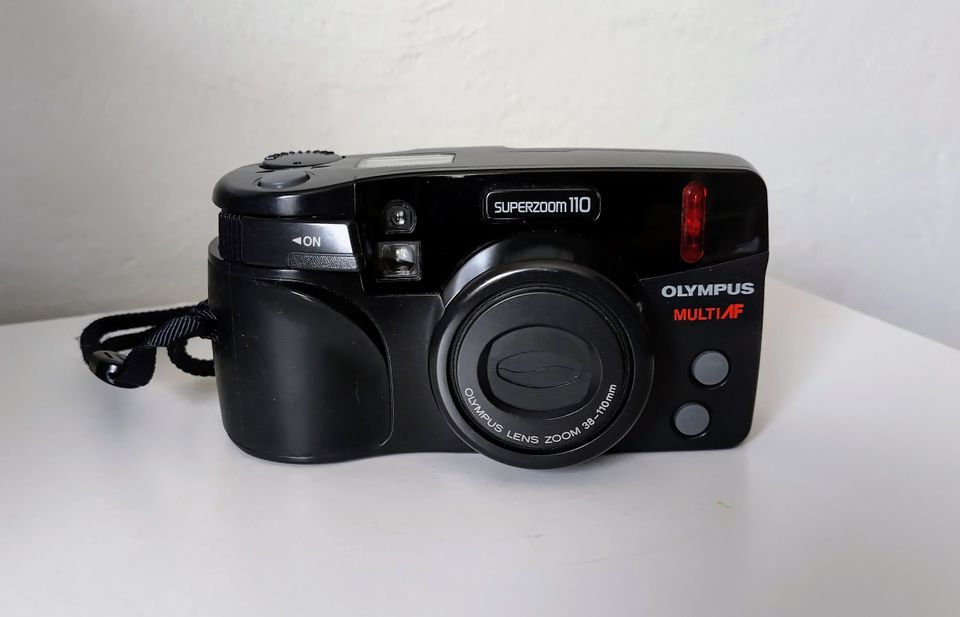 Olympus Superzoom 110 kamera