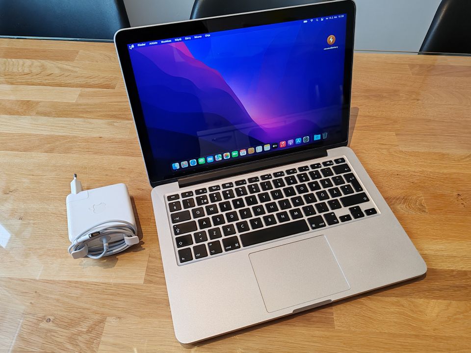 MacBook Pro 13" Early 2015 (2,7GHz / 8Gt / 256Gt)