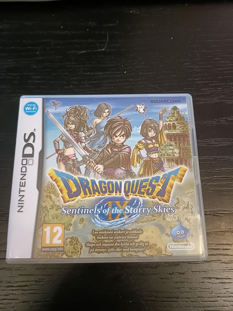 Myydään dragon quest IX peli