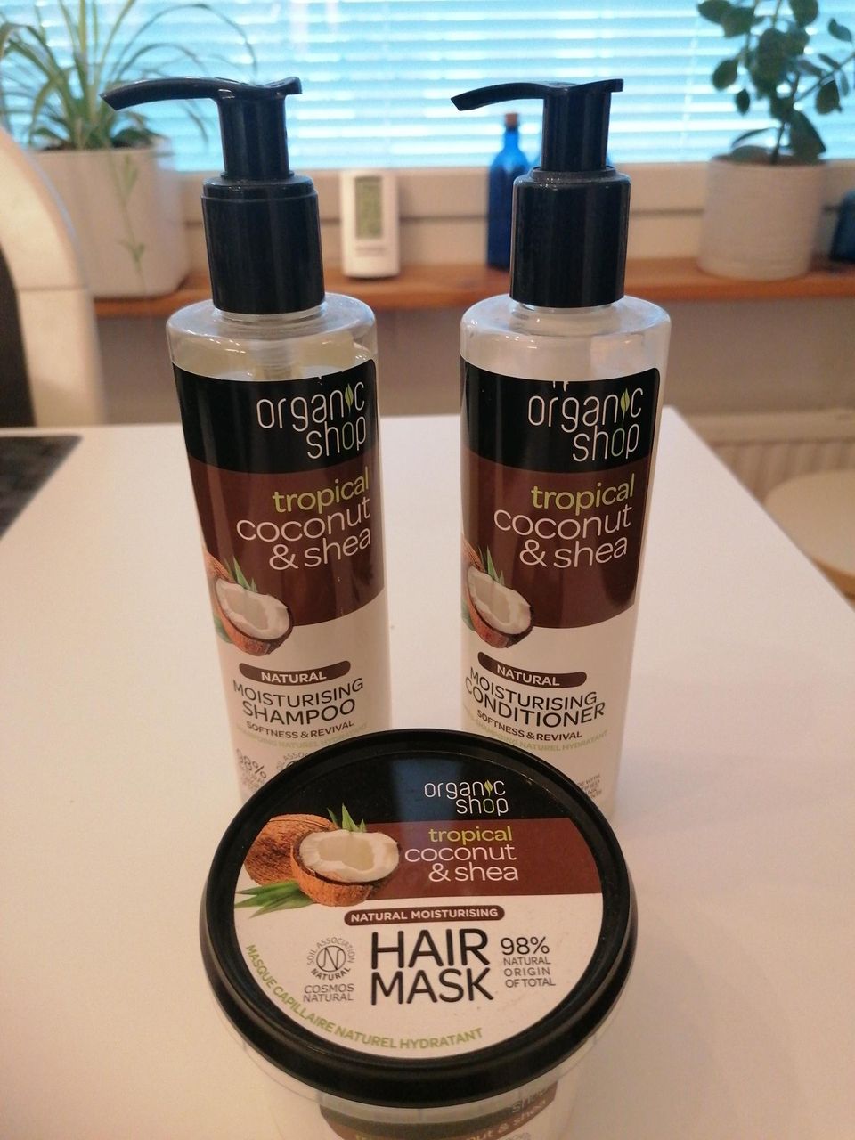 Hiusten hoito tuotteet