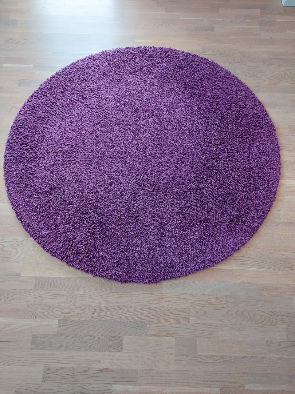 VM-Carpet Mode 41, violetti pyöreä matto 160cm