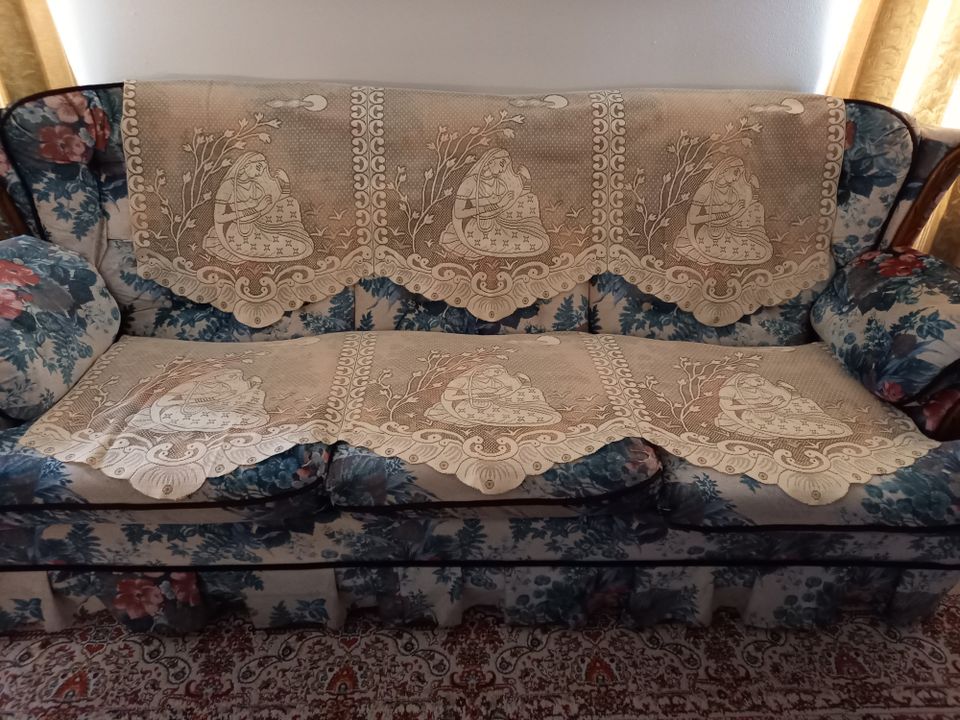 Sohvan koristepäälliset